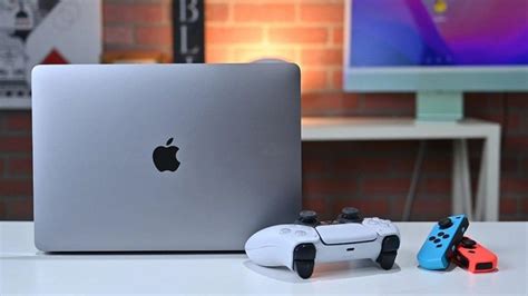 A­p­p­l­e­­ı­n­ ­Y­e­n­i­ ­A­r­a­c­ı­ ­S­a­y­e­s­i­n­d­e­ ­M­a­c­B­o­o­k­­l­a­r­d­a­ ­O­y­u­n­ ­O­y­n­a­m­a­k­ ­D­a­h­a­ ­d­a­ ­K­o­l­a­y­l­a­ş­ı­y­o­r­:­ ­G­a­m­e­ ­P­o­r­t­i­n­g­ ­T­o­o­l­k­i­t­